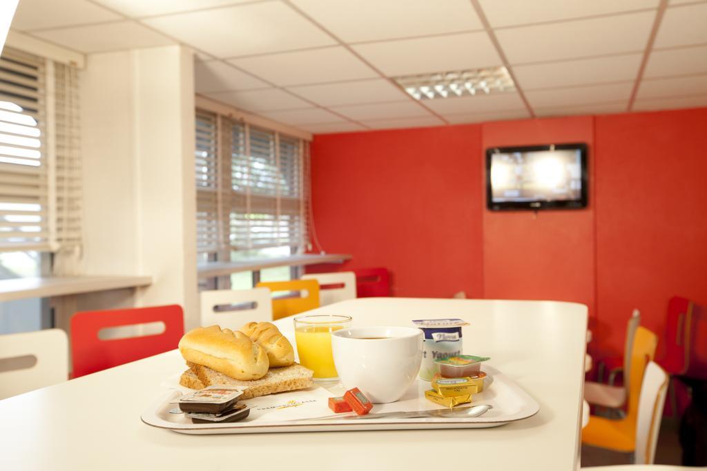 Hotel Heco Lyon Sud Vienne Экстерьер фото