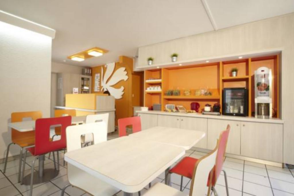 Hotel Heco Lyon Sud Vienne Экстерьер фото