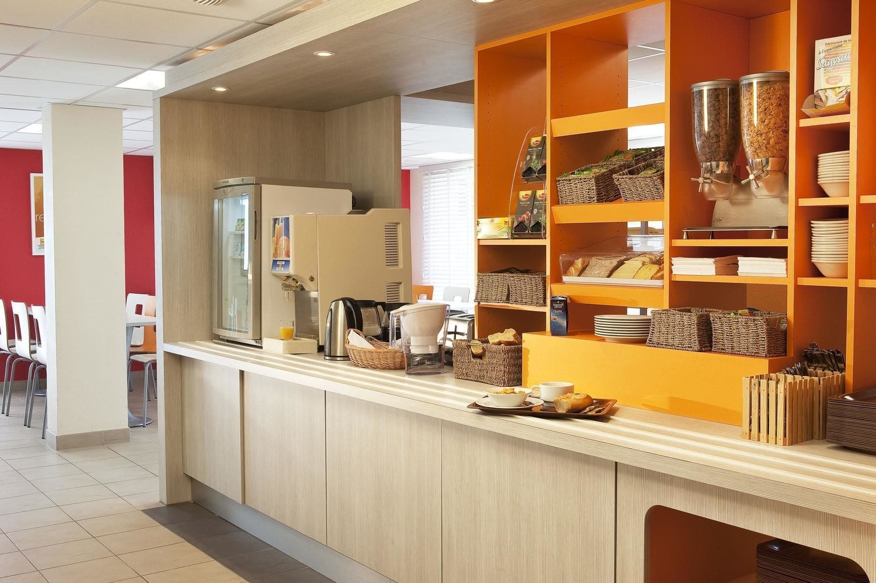 Hotel Heco Lyon Sud Vienne Экстерьер фото